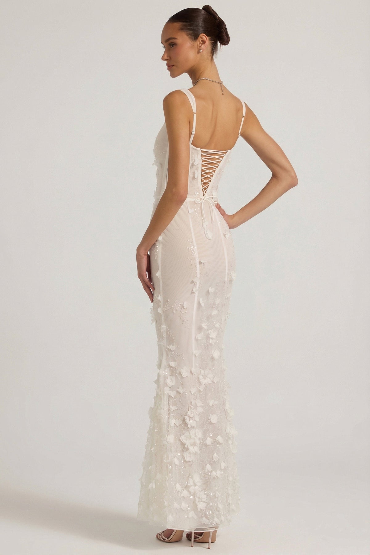 Embellished Appliqué Soft-Scoop Corset Gown in Snow